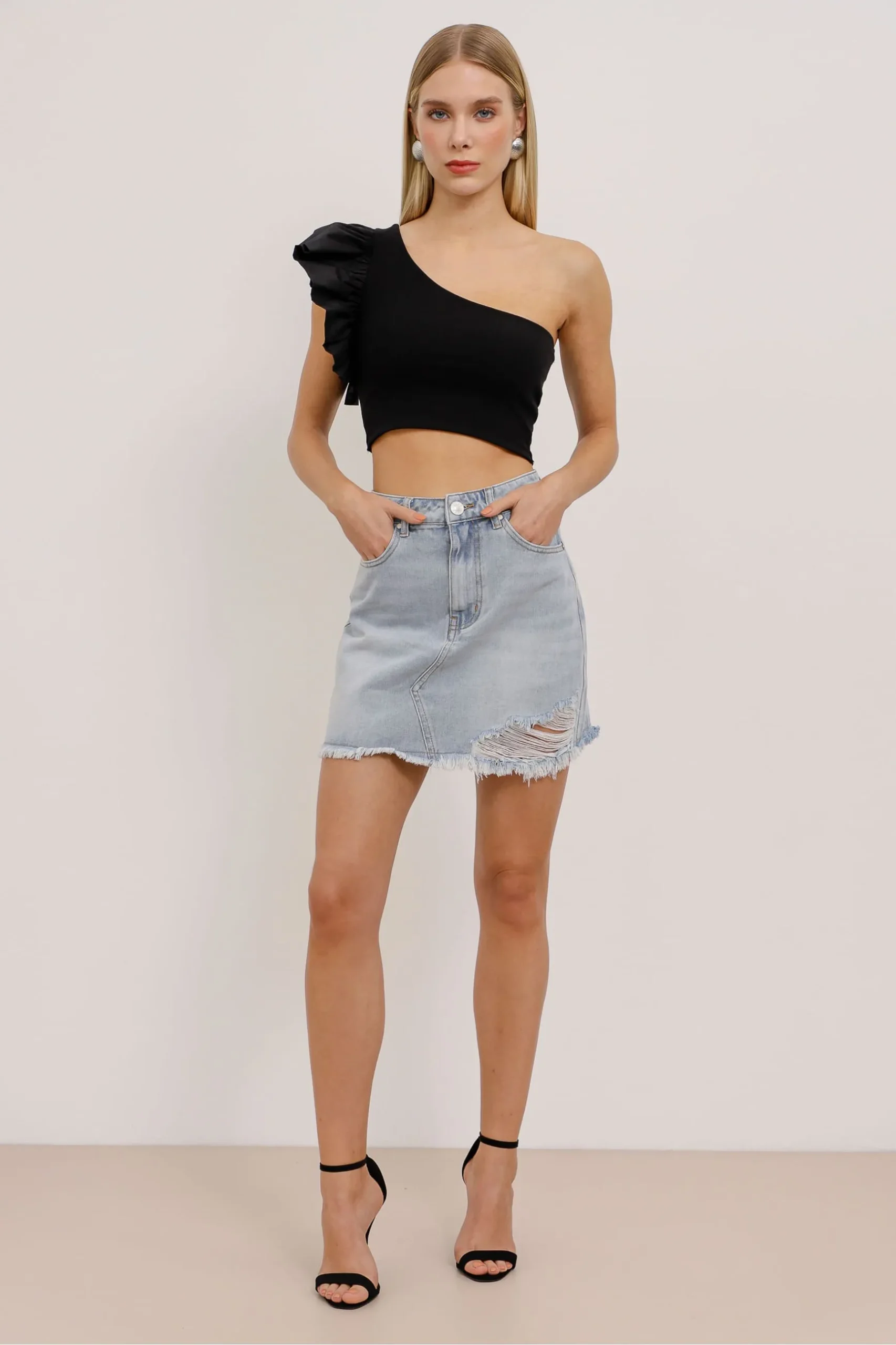 SAIA JEANS CURTA DESTROYED FRONTAL AZUL CLARO