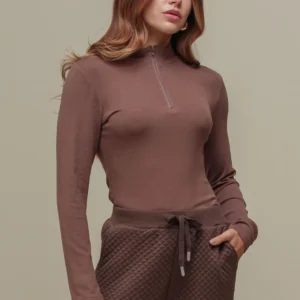 BLUSA MANGA LONGA CANELADA COM ZÍPER MARROM