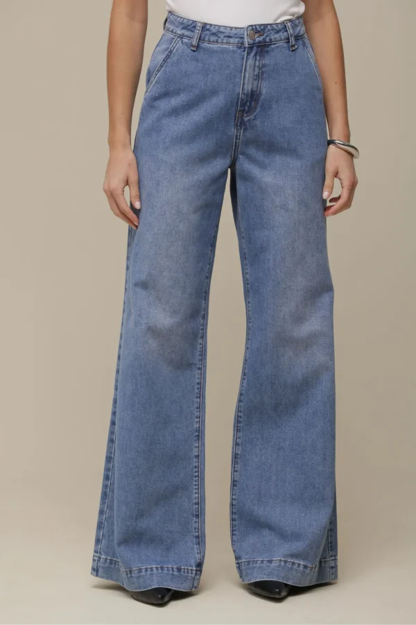 Calça Jeans Reta Detalhe Barra Larga JEANS - Imagem 2